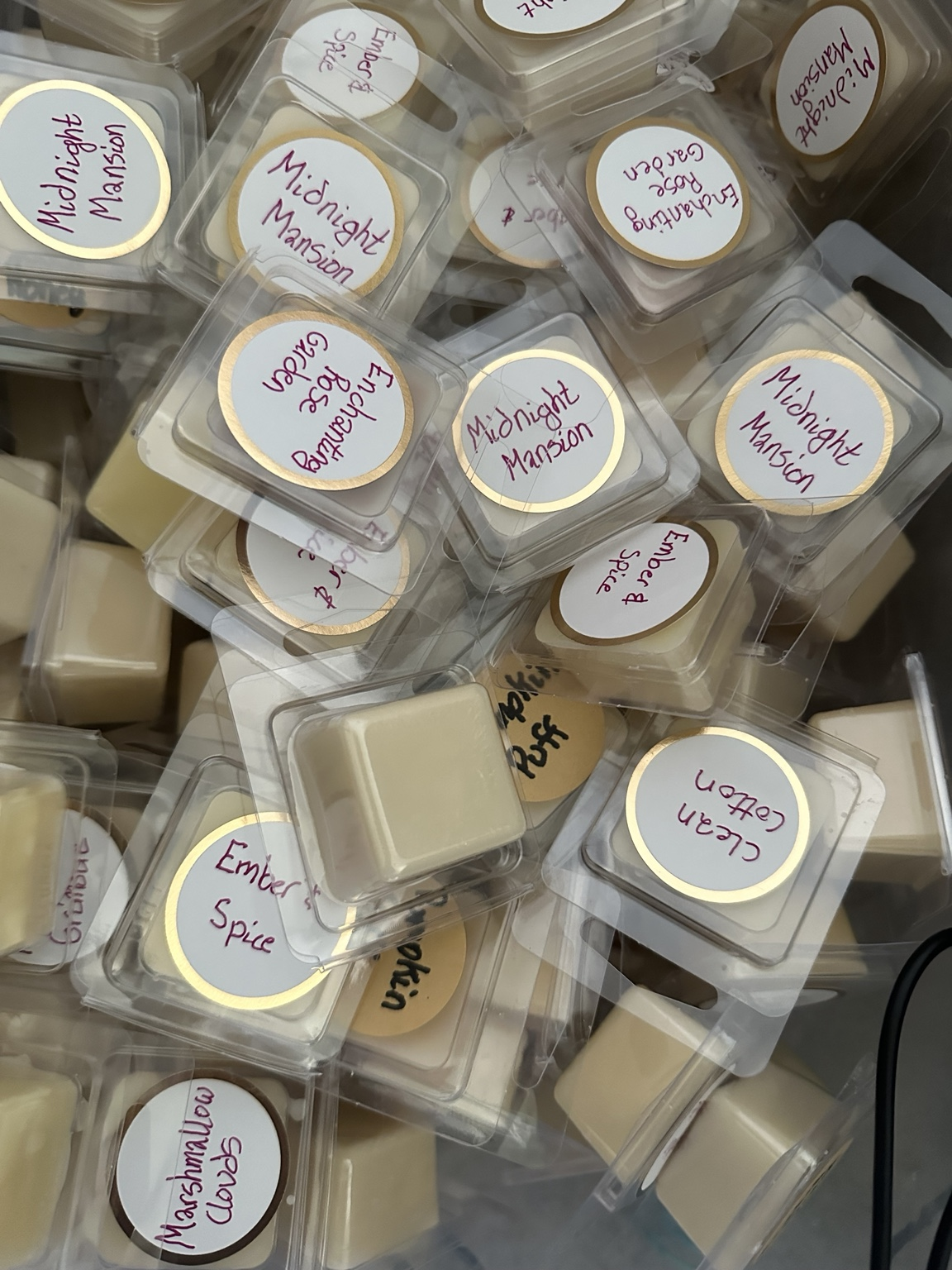 Wax Melt Sample Clamshells – 5 for $5 | Assorted Fragrances